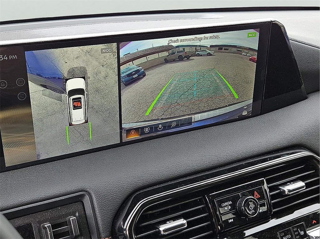 Used 2025 Nissan Armada PRO-4X image 15