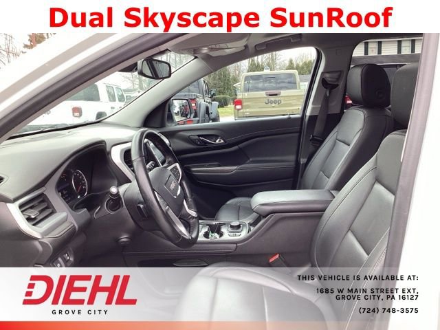 Used 2023 GMC Acadia SLT w/ Elevation Edition image 23