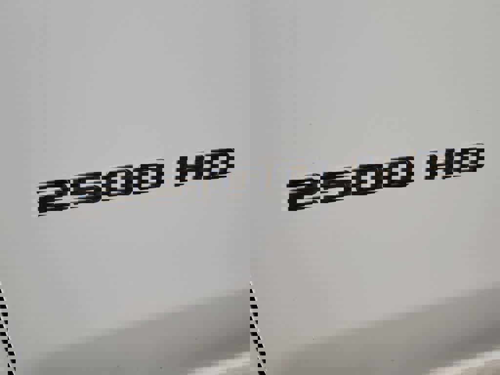 Used 2023 Chevrolet Silverado 2500 LT w/ Convenience Package image 5