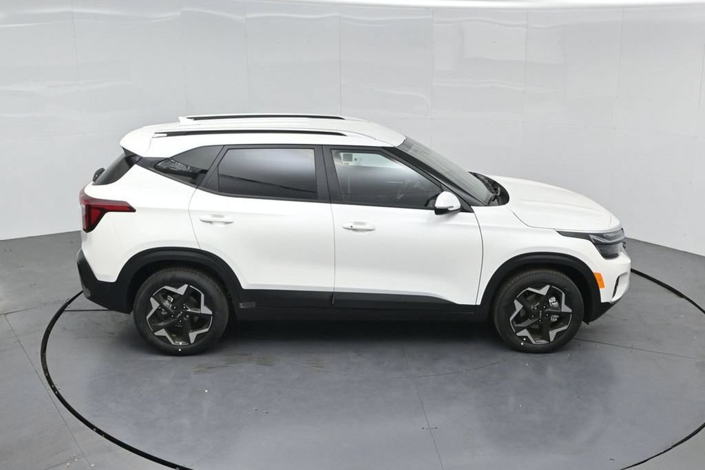 New 2026 Kia Seltos S FWD image 67