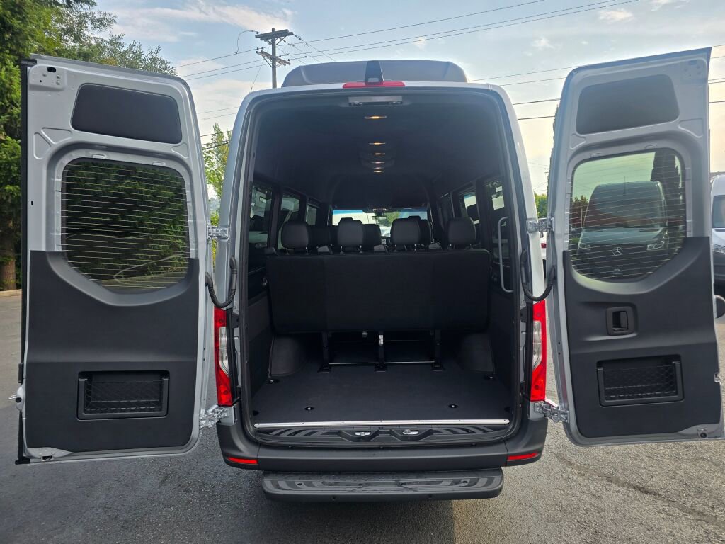 New 2025 Mercedes-Benz Sprinter 2500 image 13