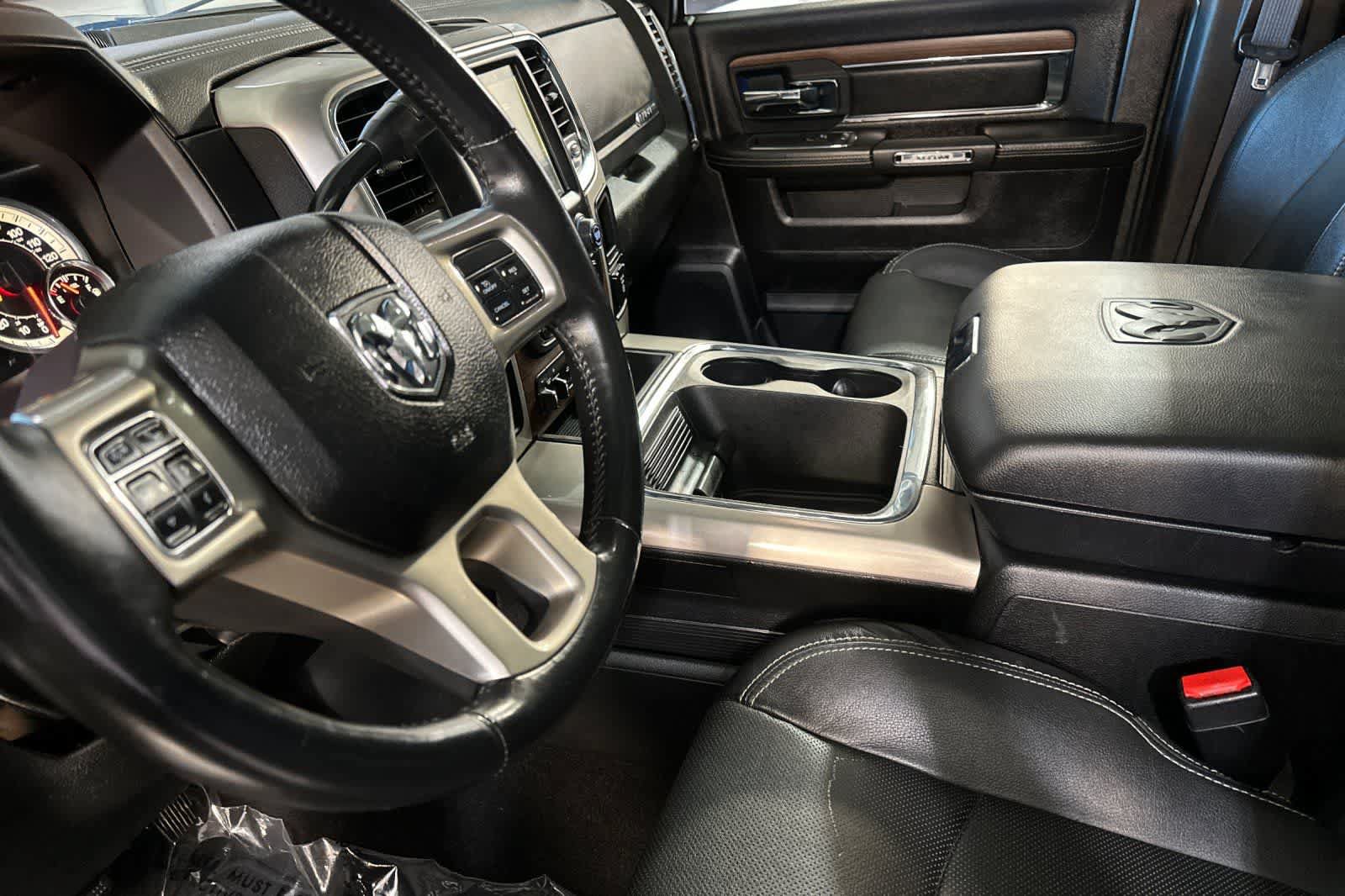 Used 2017 RAM 2500 Laramie w/ Sport Appearance Group AWD/4WD image 12