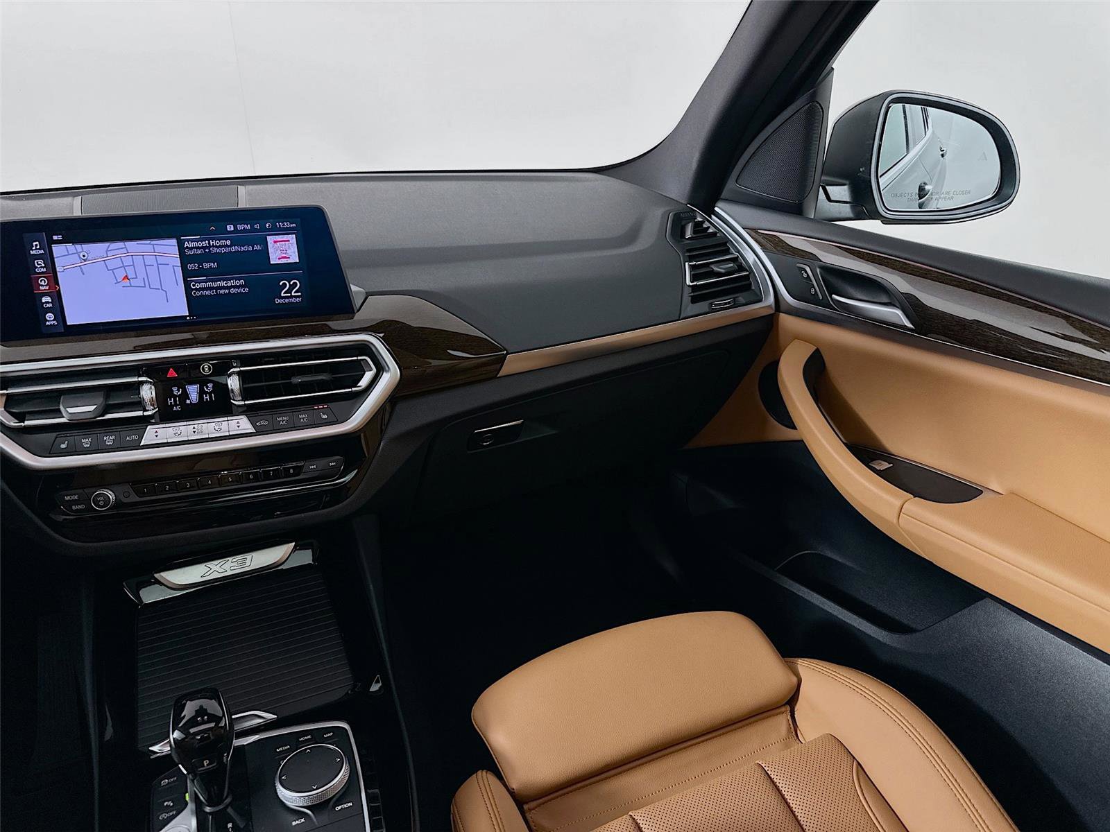 Certified 2024 BMW X3 xDrive30i w/ Convenience Package image 24