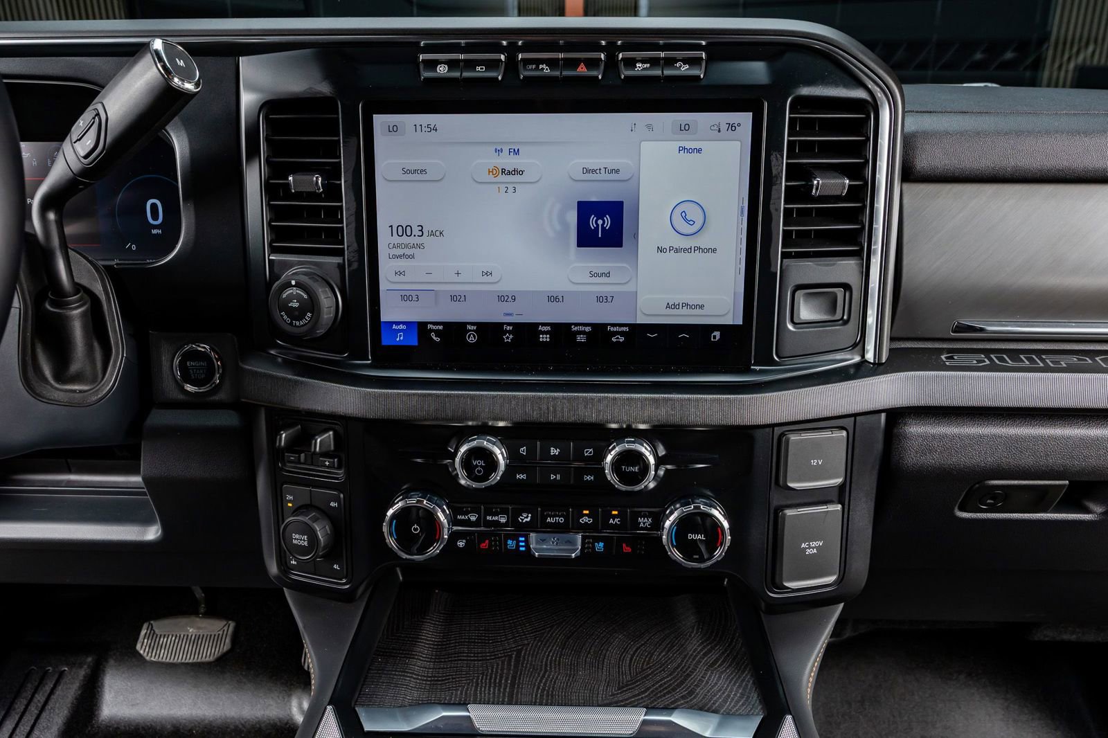 Used 2024 Ford F350 Platinum image 23