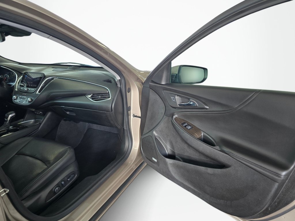 Used 2024 Chevrolet Malibu LT FWD image 41