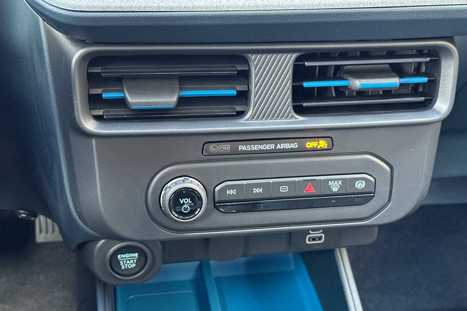 New 2026 Ford Maverick XLT w/ XLT Luxury Package image 18