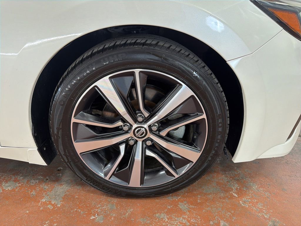 Used 2019 Nissan Maxima 3.5 SL w/ Floor Mat Group image 10