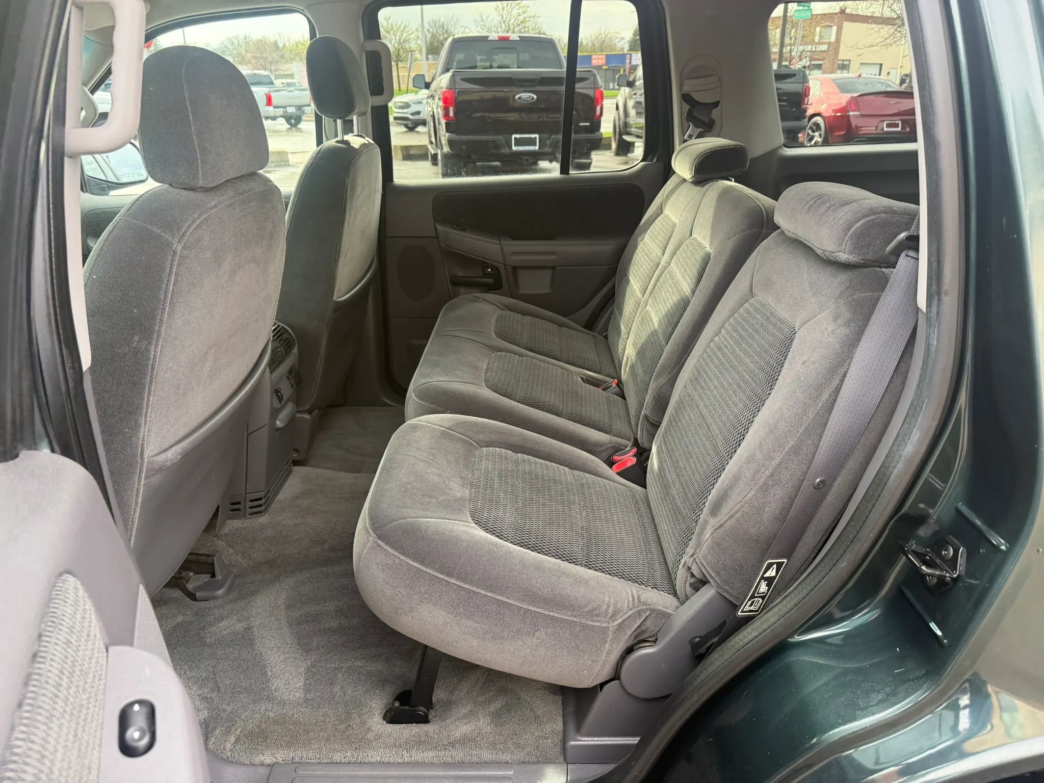 Used 2002 Ford Explorer XLT image 23