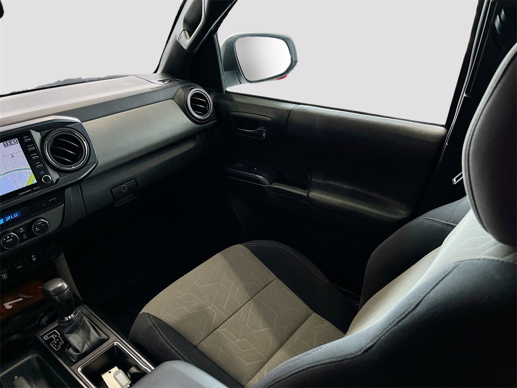 Used 2023 Toyota Tacoma TRD Off-Road image 22