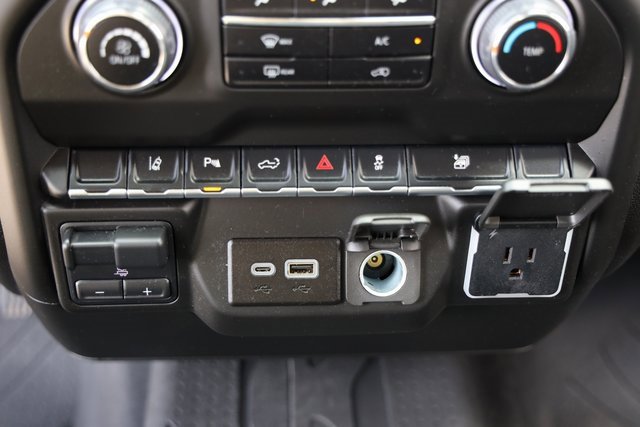 Certified 2025 Chevrolet Silverado 2500 Custom w/ Custom Value Package image 21