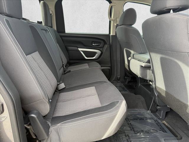 Used 2022 Nissan Titan SV w/ Accessory Utility Package image 20