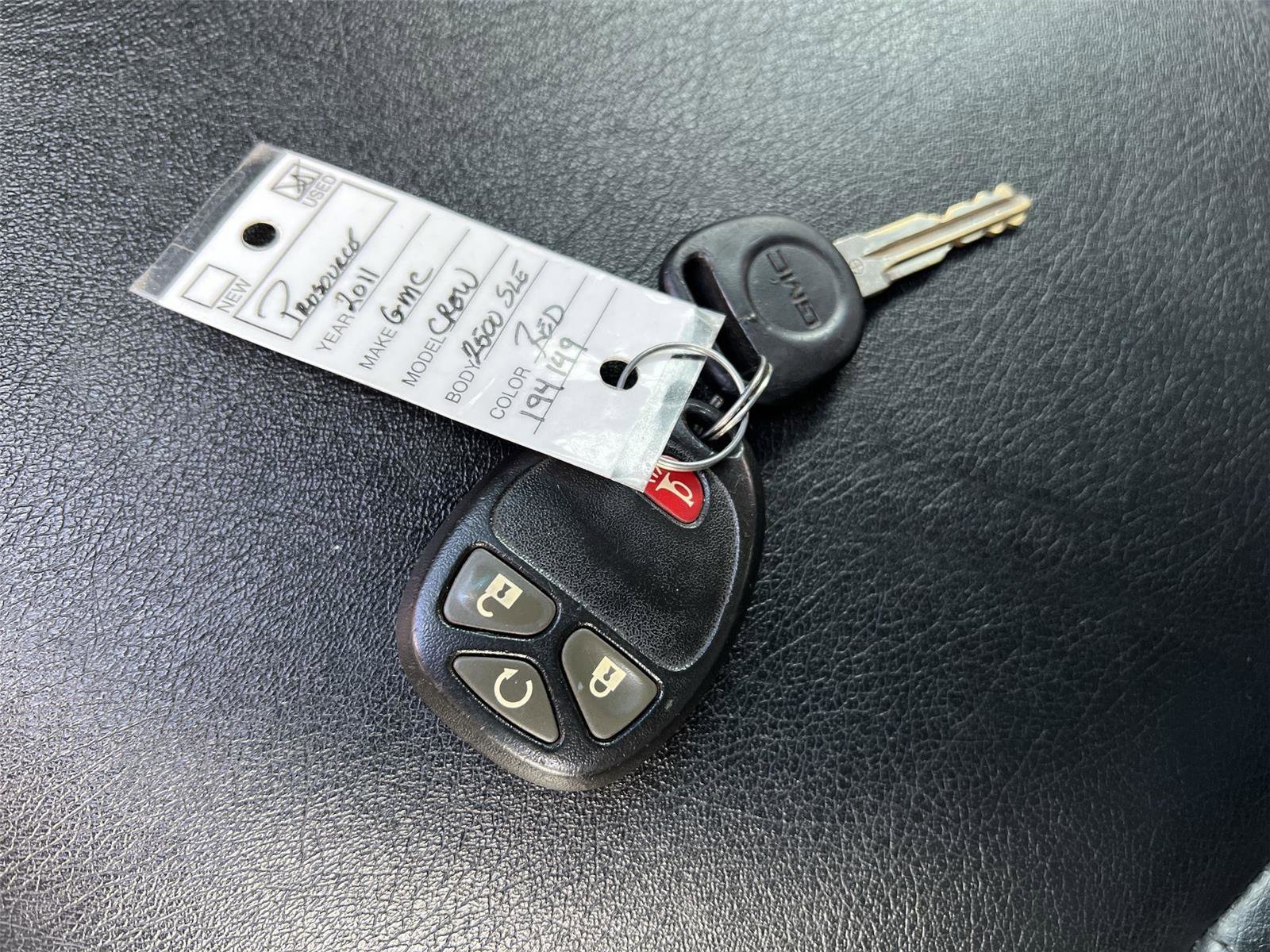 Used 2011 GMC Sierra 2500 SLE w/ SLE Preferred Package image 29