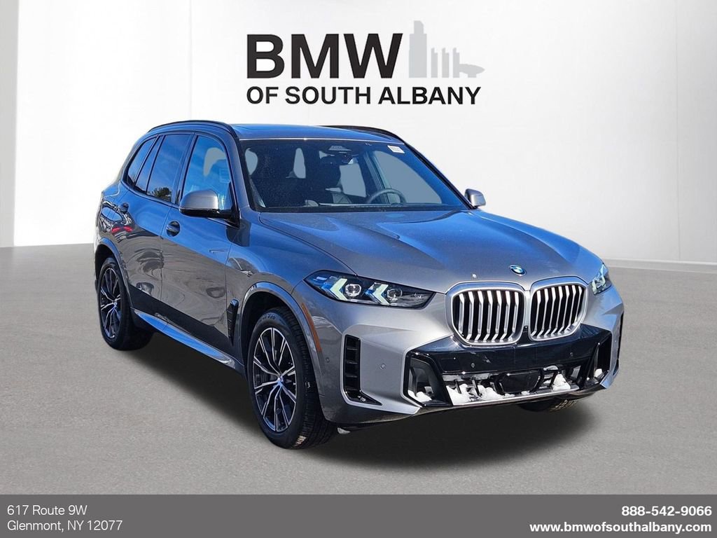 New 2026 BMW X5 xDrive40i w/ M Sport Package image 1