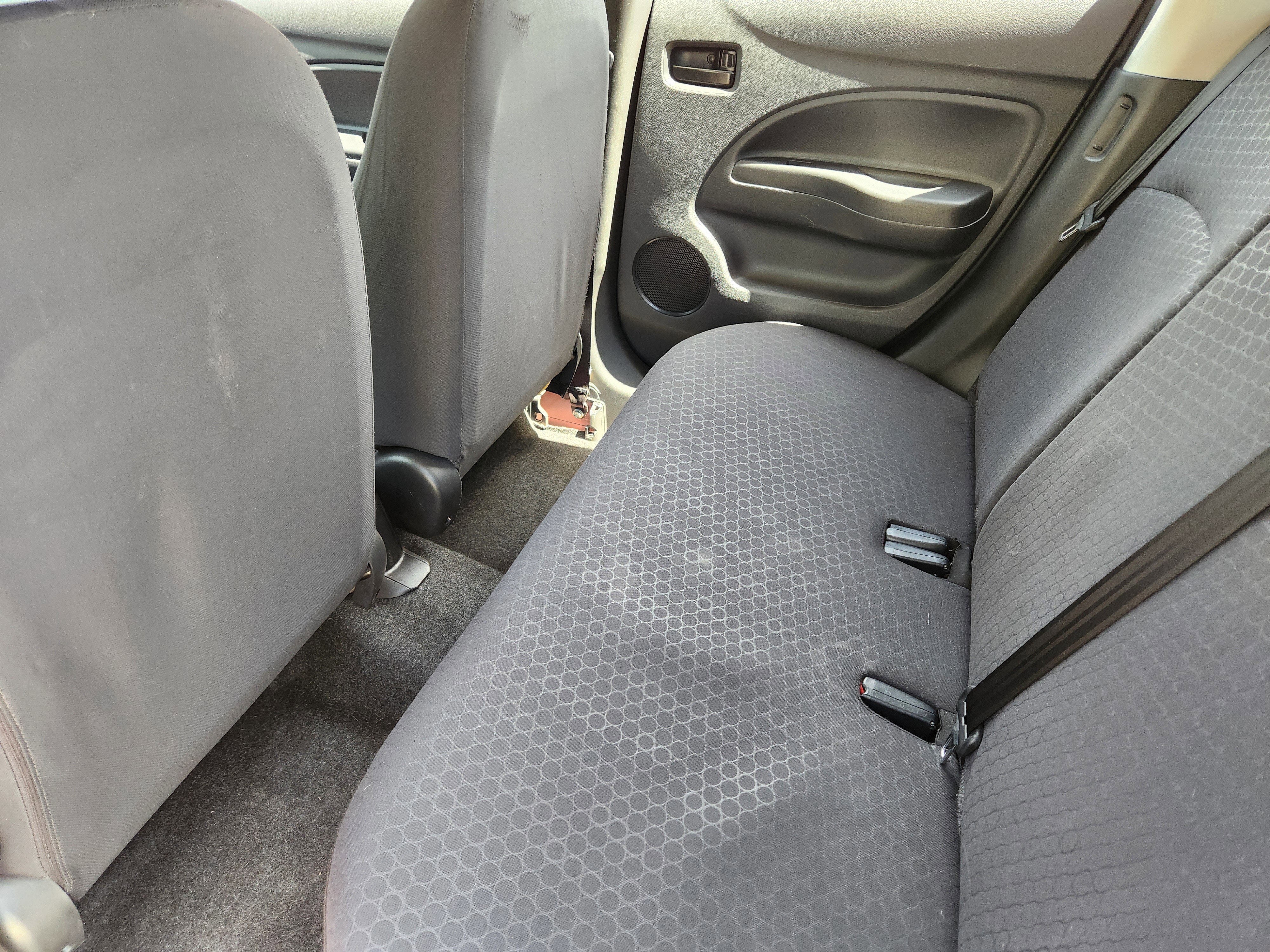 Used 2015 Mitsubishi Mirage DE image 30