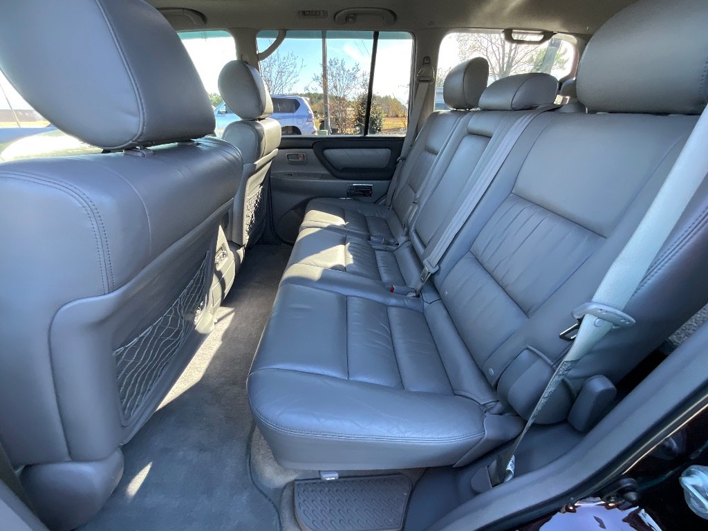 Used 2006 Toyota Land Cruiser image 34