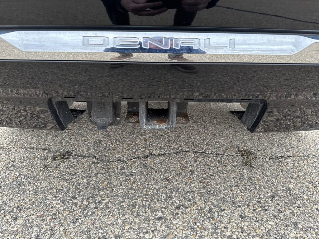 Certified 2023 GMC Acadia Denali w/ Denali Ultimate Package image 5