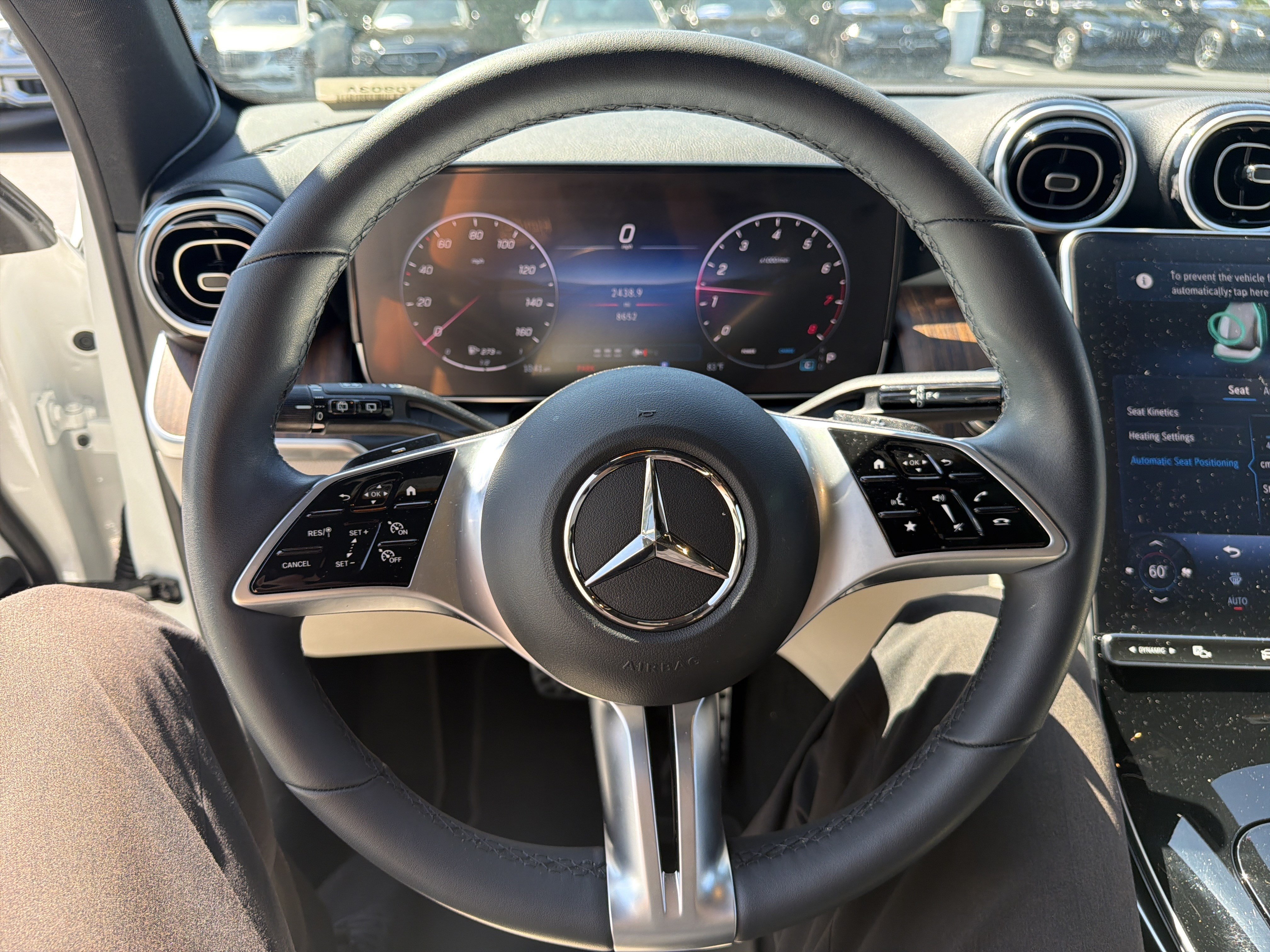 Certified 2025 Mercedes-Benz GLC 300 4MATIC image 18