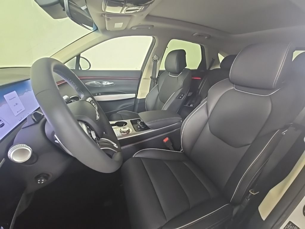 New 2027 Genesis GV70 2.5T Advanced AWD/4WD image 16