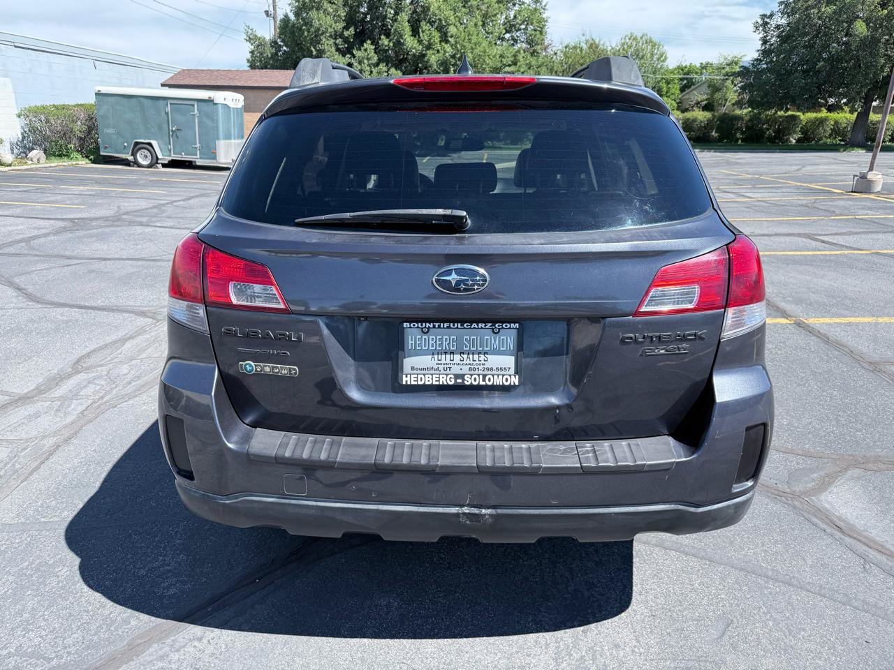 Used 2011 Subaru Outback 2.5i Limited w/ PWR Moonroof Pkg AWD/4WD image 4
