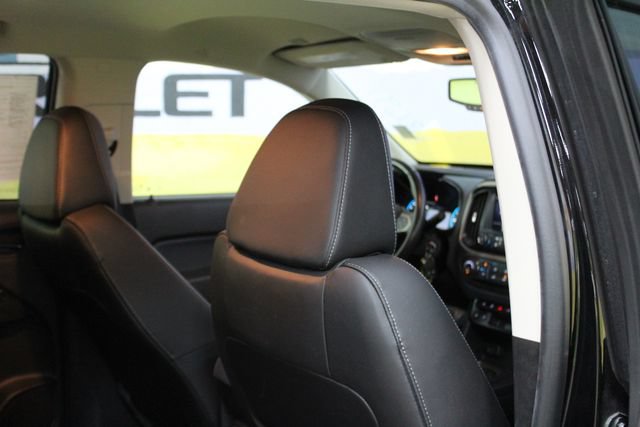 Used 2021 Chevrolet Colorado Z71 w/ Z71 Midnight Edition AWD/4WD image 10