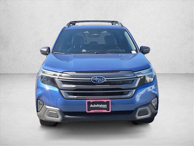 Used 2025 Subaru Forester Limited AWD/4WD image 2