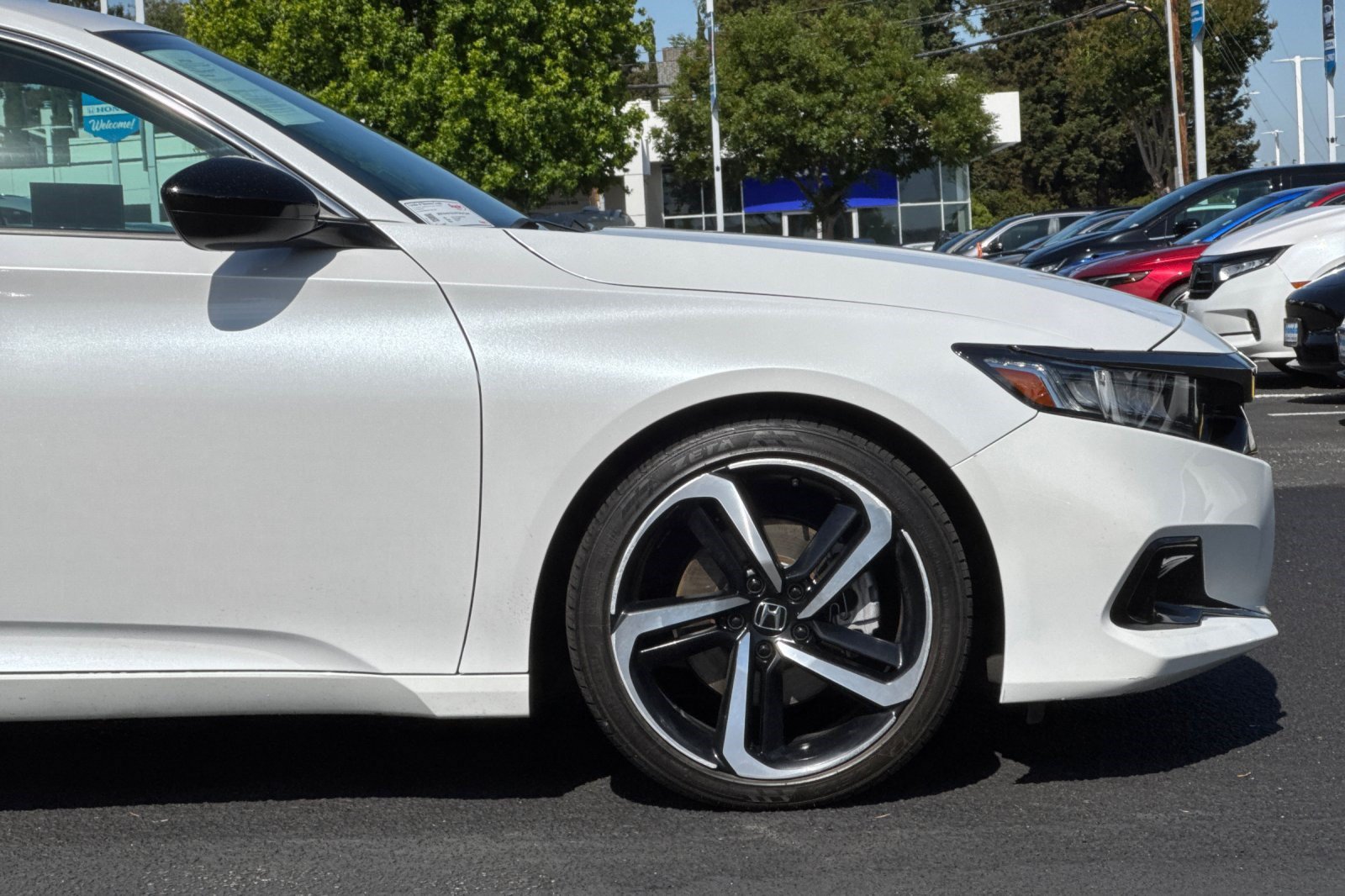 Used 2022 Honda Accord Sport image 34