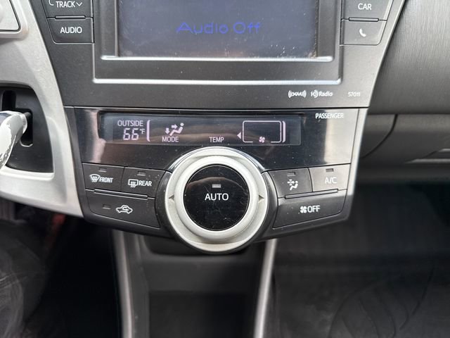 Used 2013 Toyota Prius V Three FWD image 10