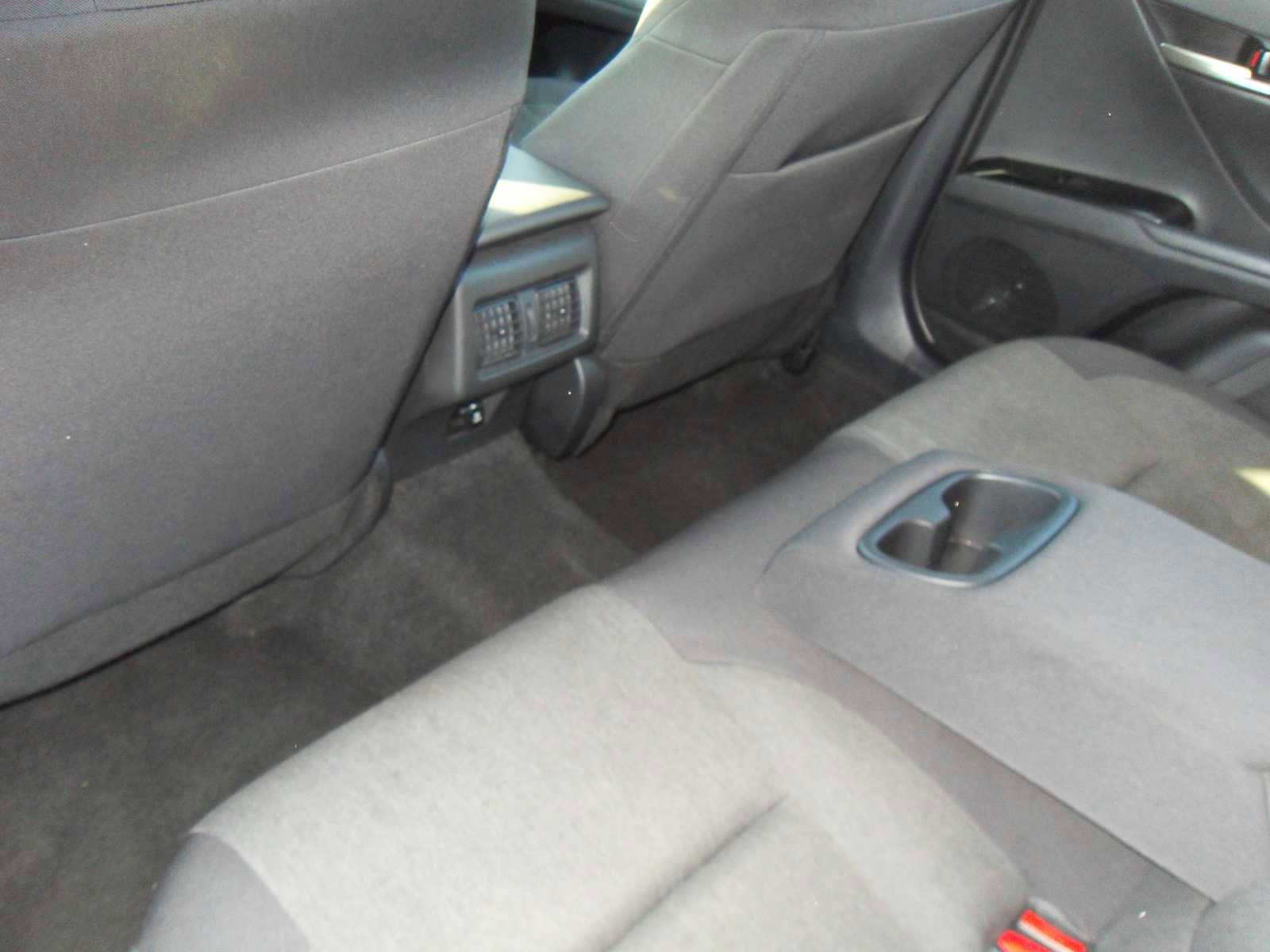 Used 2025 Toyota Camry LE image 22