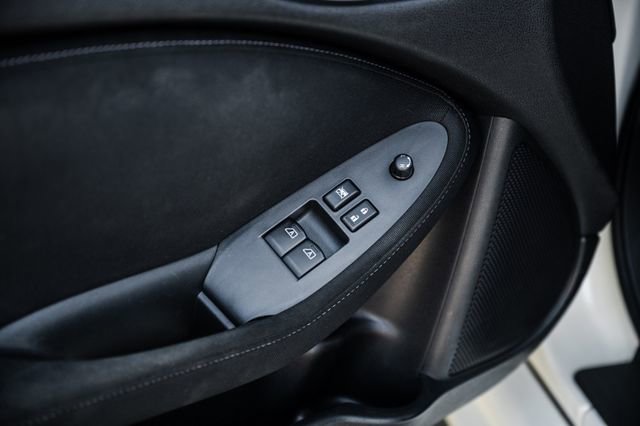 Used 2013 Nissan 370Z Coupe RWD image 55
