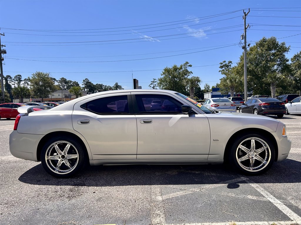 Used 2009 Dodge Charger SXT image 5