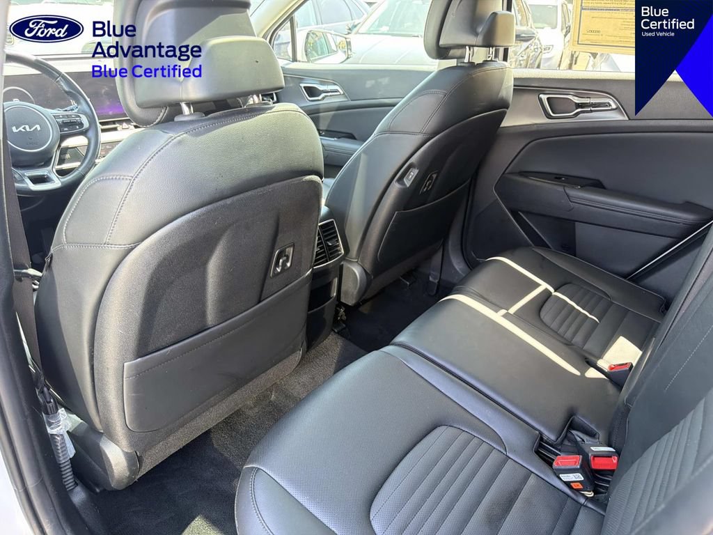 Used 2025 Kia Sportage SX FWD image 12