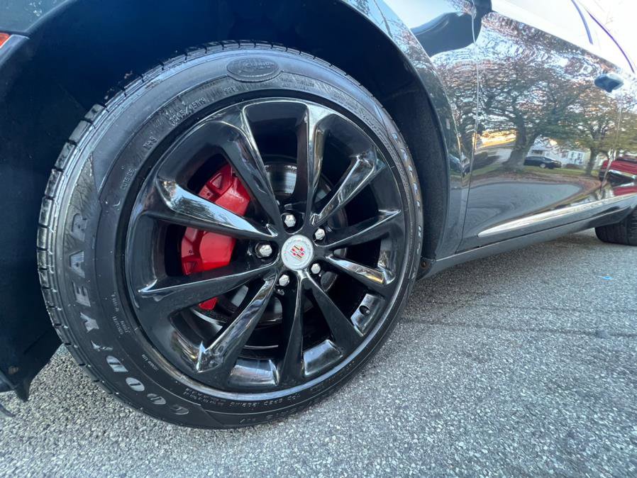 Used 2013 Cadillac XTS Luxury w/ Driver Awareness Package image 18