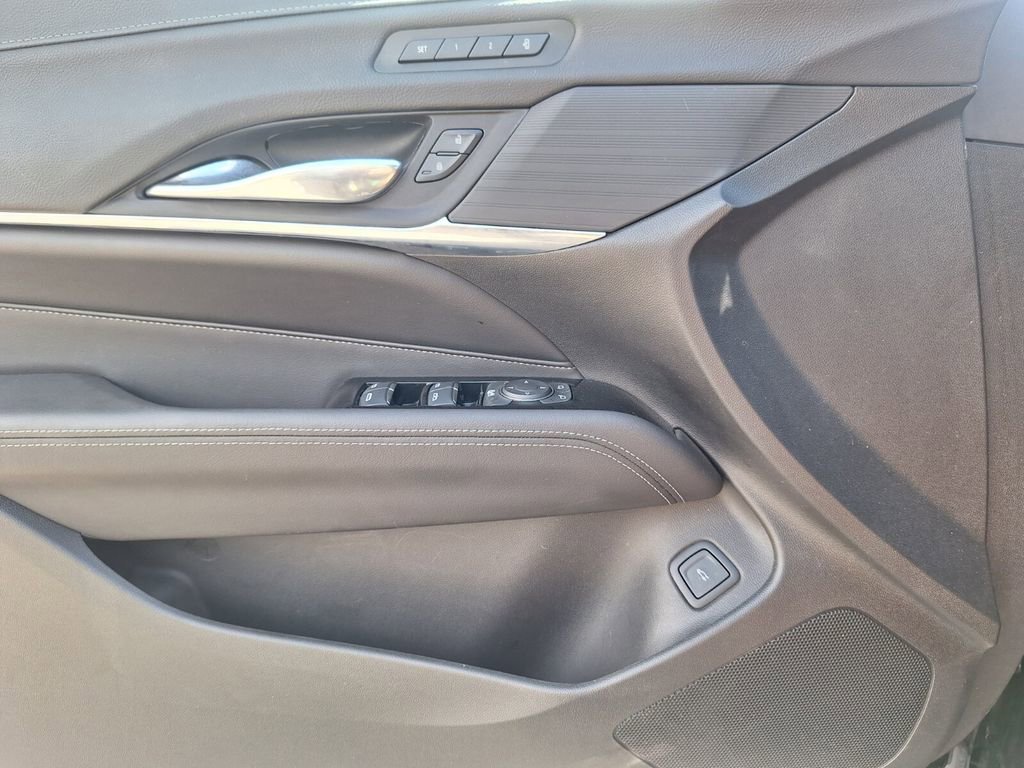 Used 2025 Cadillac CT4 Premium Luxury image 21