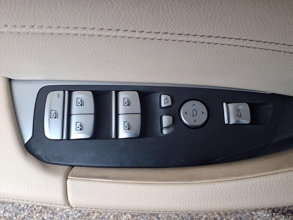 Used 2021 BMW X3 sDrive30i w/ Executive Package image 7