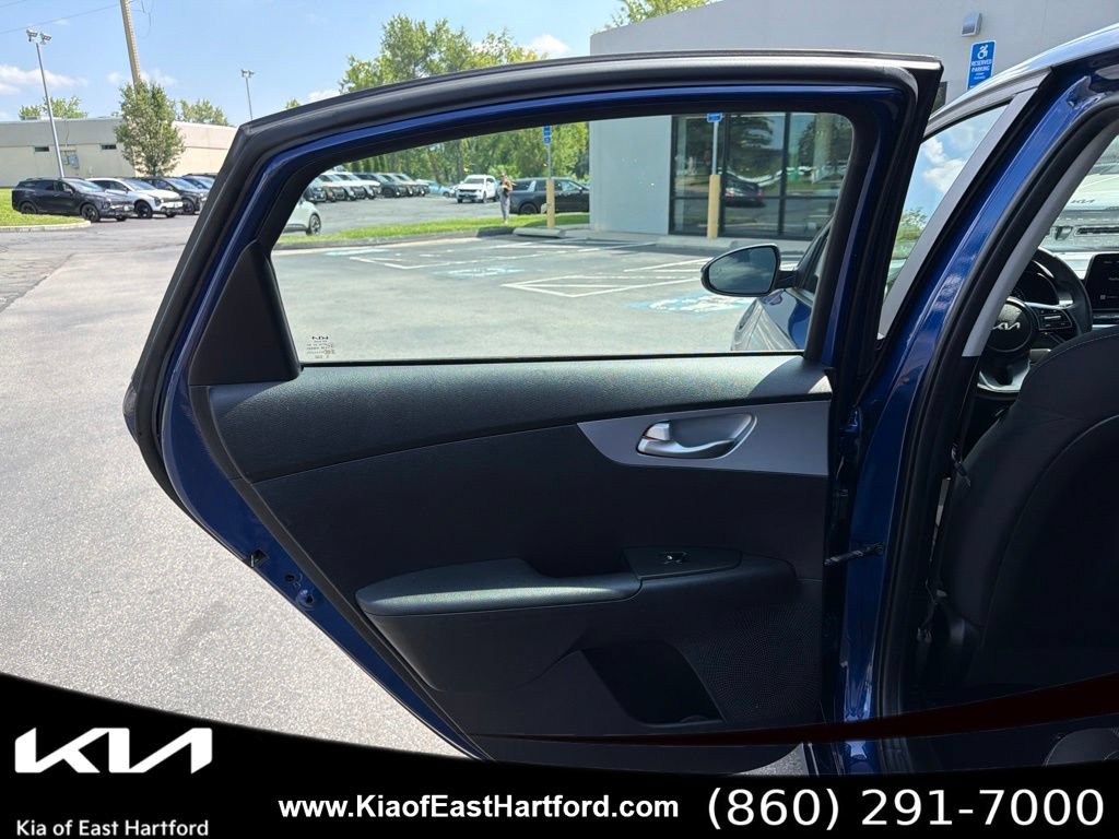 Certified 2023 Kia Forte LXS w/ LXS Technology Package FWD image 15