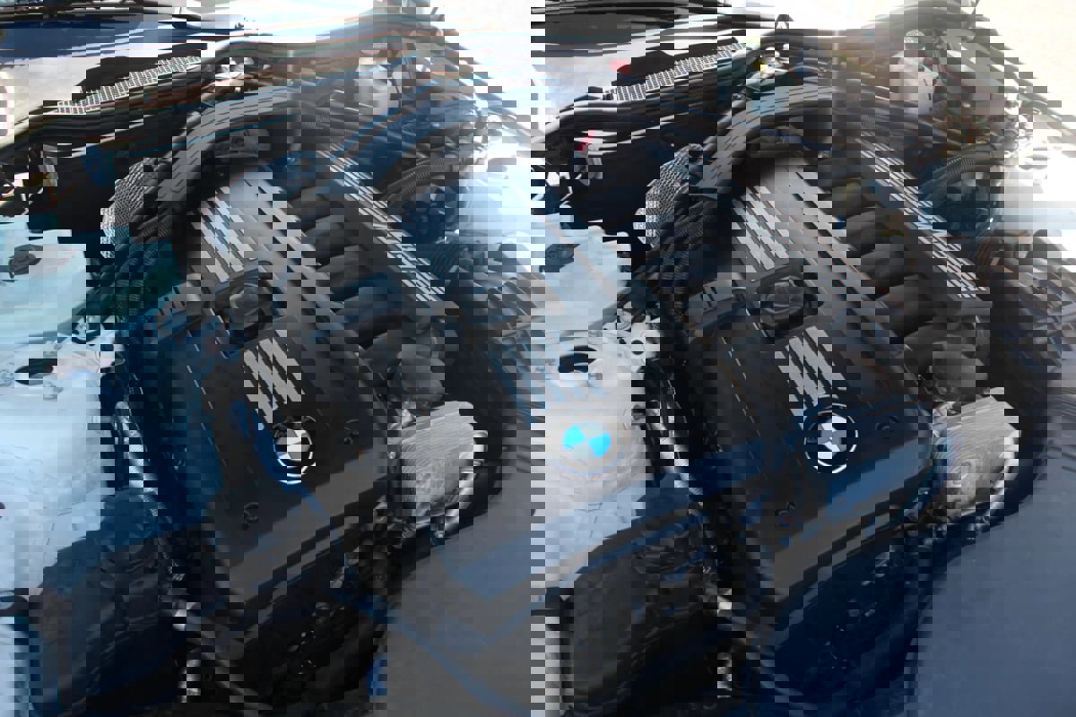 Used 2011 BMW Z4 sDrive30i image 46