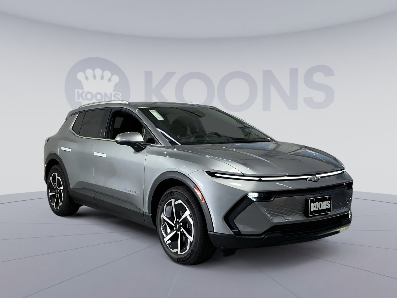 New 2026 Chevrolet Equinox EV LT image 18