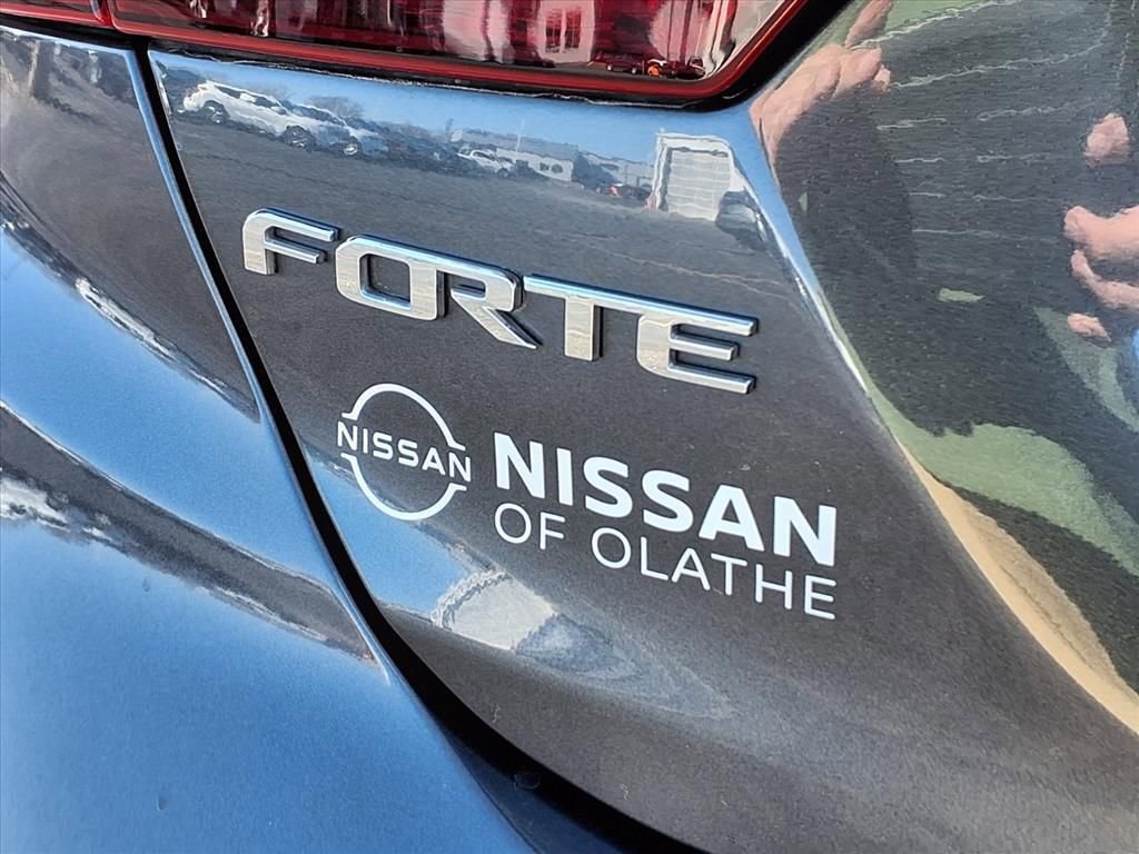 Used 2021 Kia Forte GT image 22