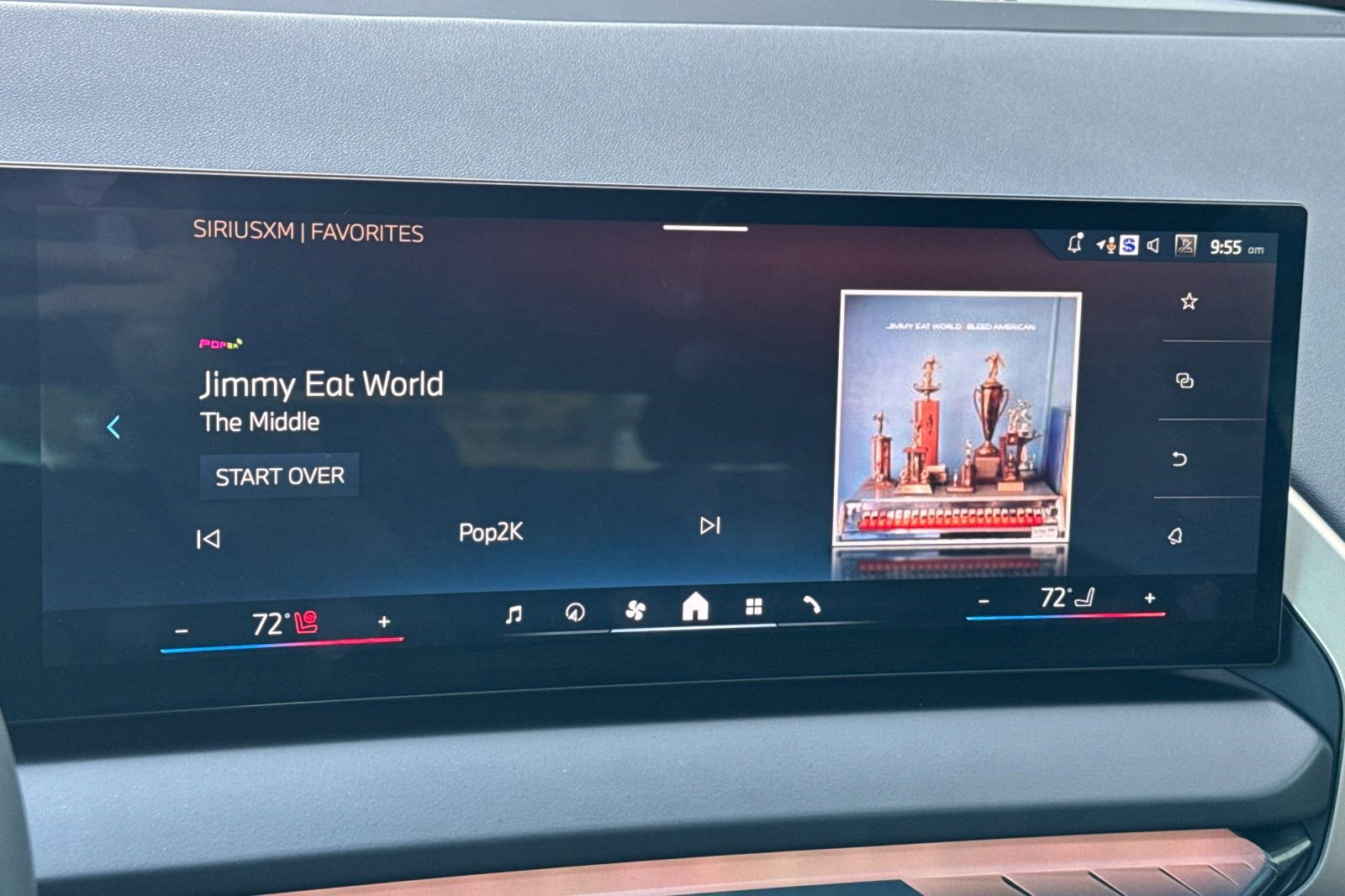 Used 2025 BMW X3 xDrive30i w/ Premium Package image 24