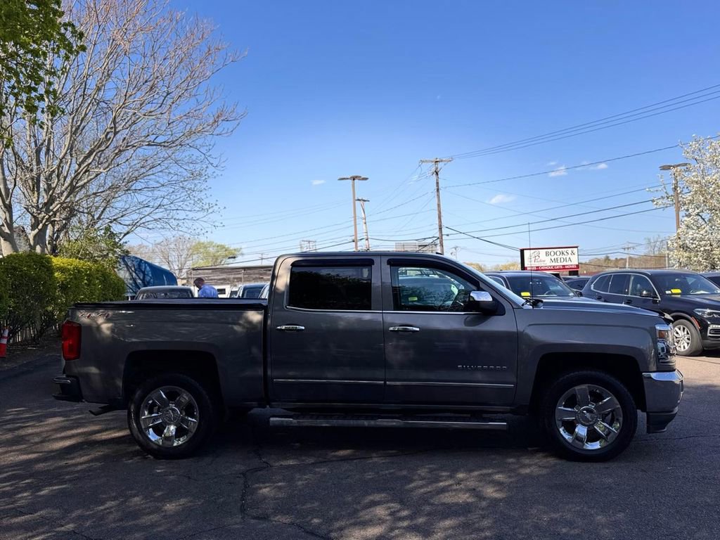 Used 2017 Chevrolet Silverado 1500 LTZ w/ Sport Package AWD/4WD image 7