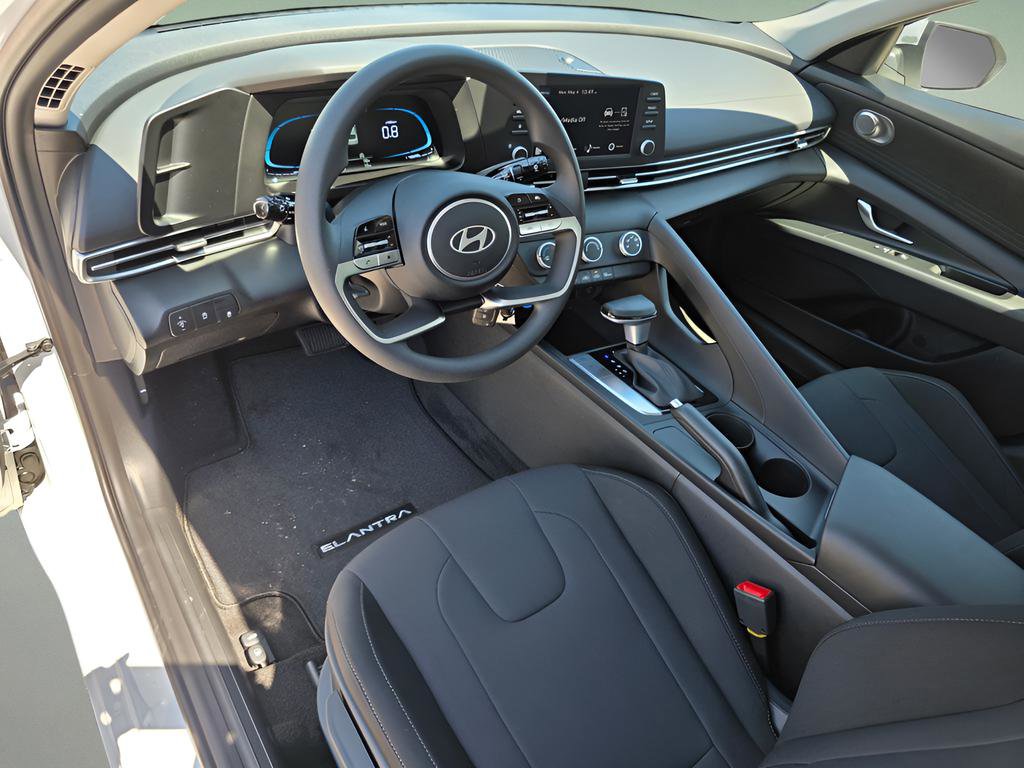 New 2026 Hyundai Elantra SE w/ Cargo Package FWD image 14