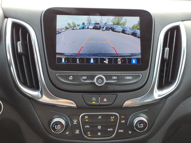 Used 2024 Chevrolet Equinox LT FWD image 21