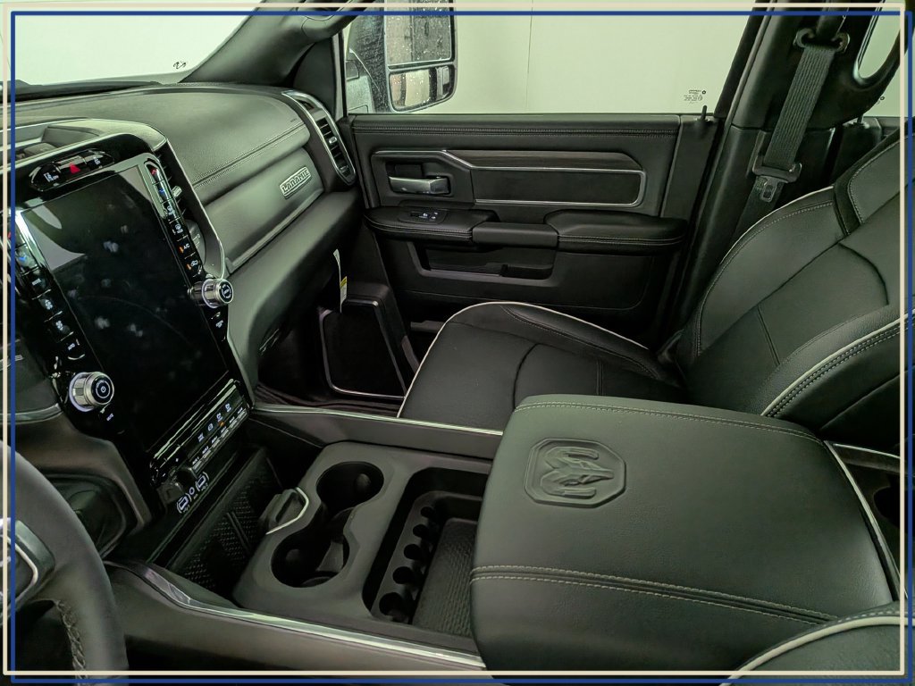 New 2026 RAM 2500 Laramie w/ Night Edition AWD/4WD image 25