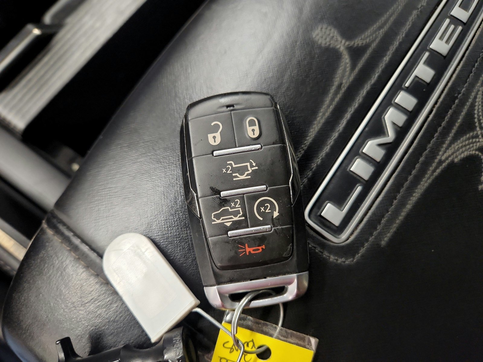 Used 2019 RAM 1500 Limited AWD/4WD image 38