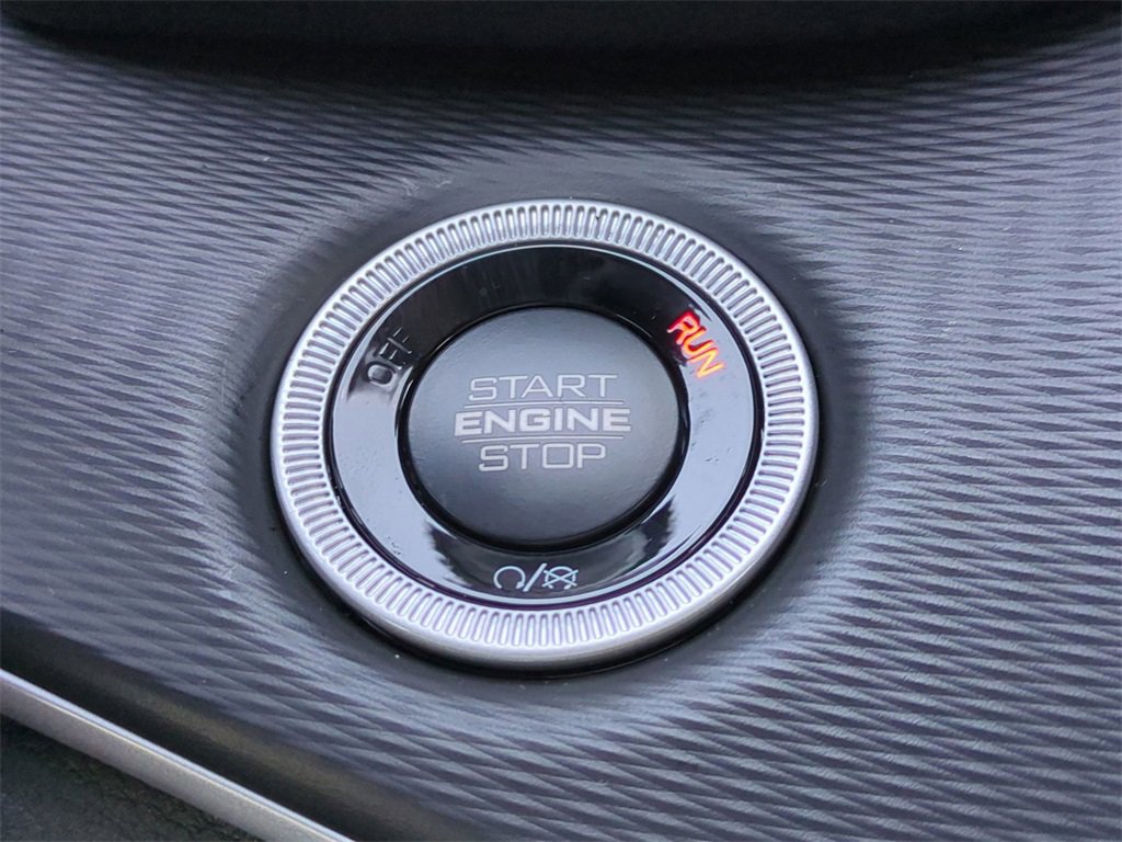 New 2025 Jeep Grand Cherokee Laredo image 28