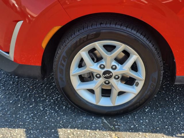 Used 2024 Kia Soul LX w/ Option Group 015 image 8