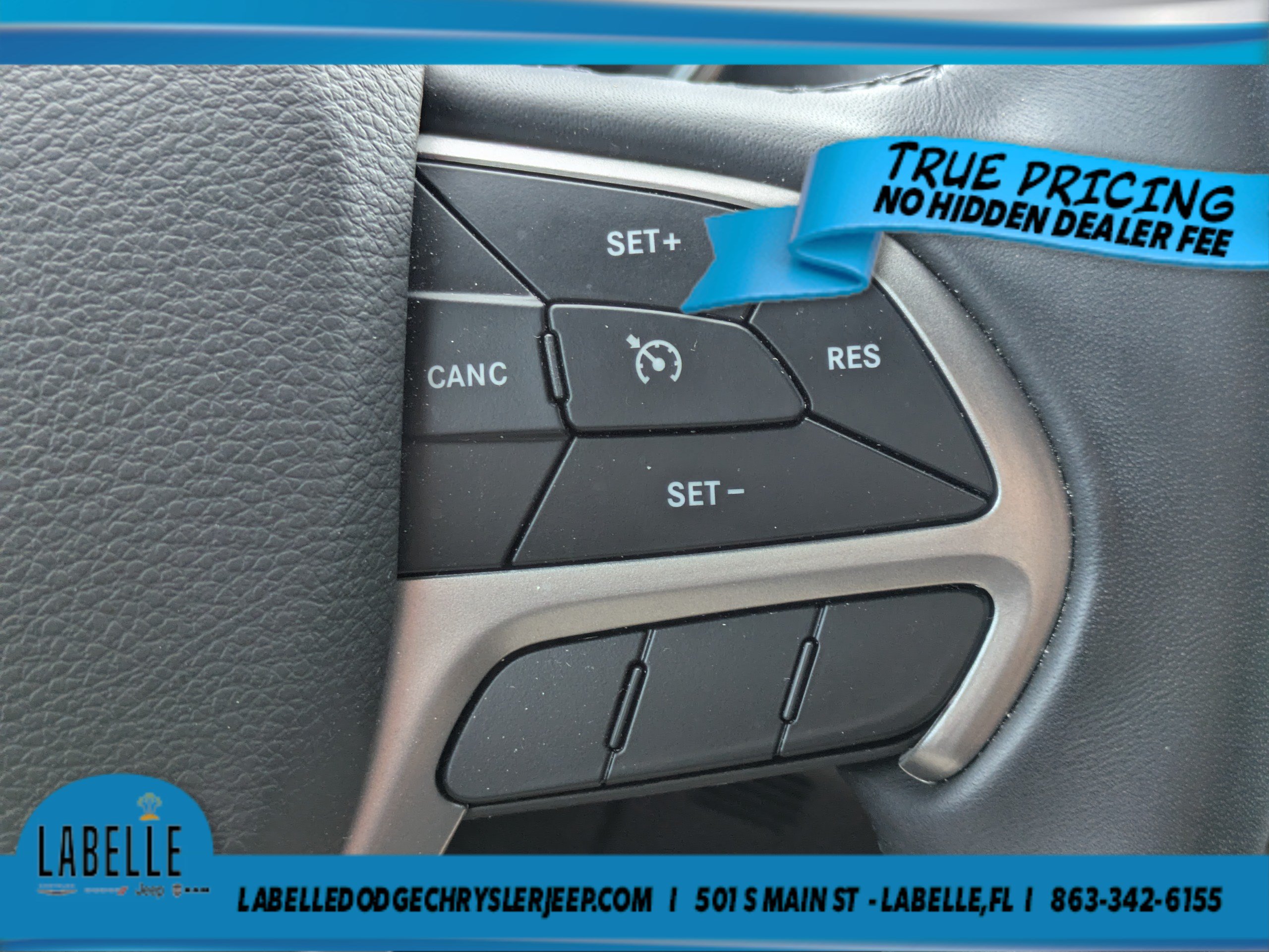 Used 2022 Jeep Grand Cherokee Laredo E RWD image 21
