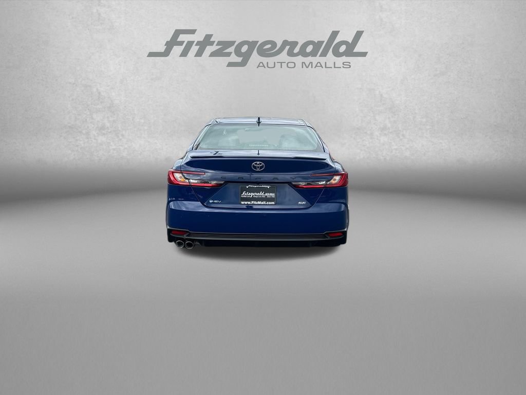Used 2026 Toyota Camry SE FWD image 7