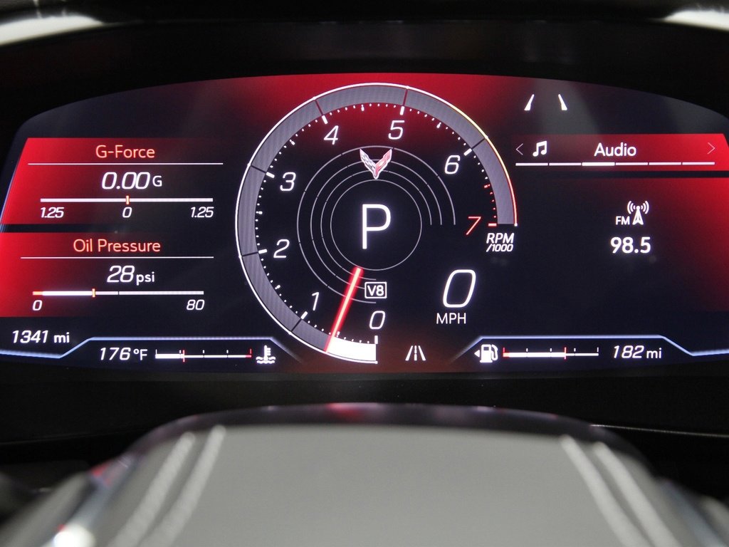 Used 2025 Chevrolet Corvette Stingray Preferred Cpe w/ 2LT image 9