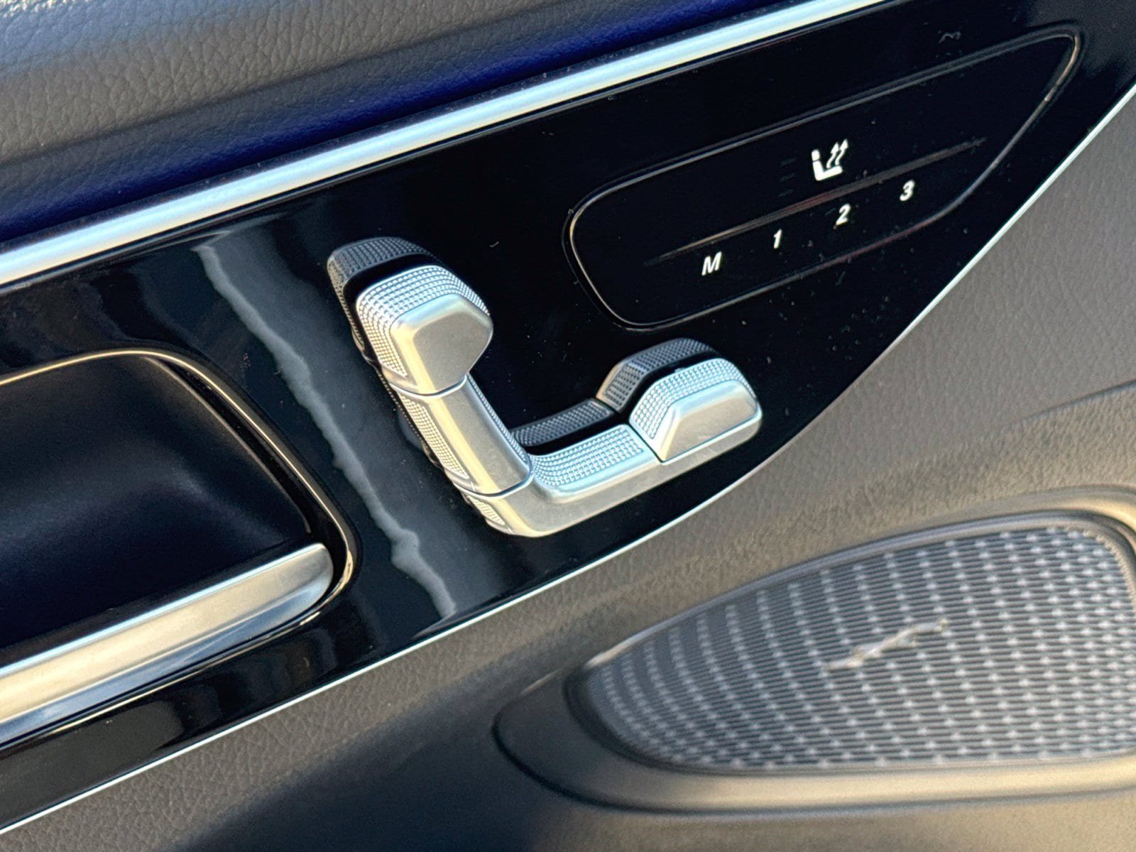 New 2026 Mercedes-Benz C 300 Sedan image 16